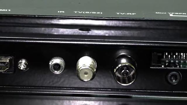 Обзор влагозащищенного встраиваемого телевизора AVS430SM от компании AVEL смотреть онлайн