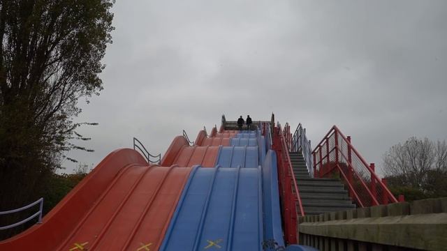 ABANDONED THEME PARK IN ENGLAND RIDES LEFT BEHIND смотреть онлайн