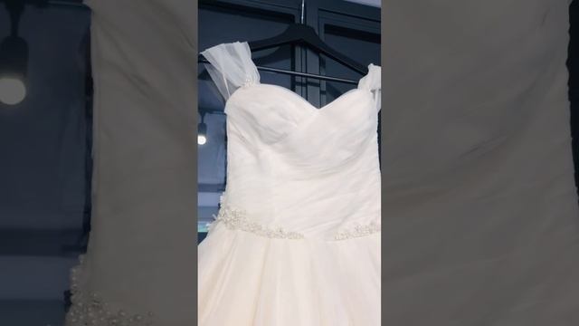 Прокат свадебного платья White by Vera Wang 351233 за 11.700 руб. до 14 дней смотреть онлайн