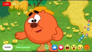 булочка с сосиской чай бутерброд и пряники копатыч