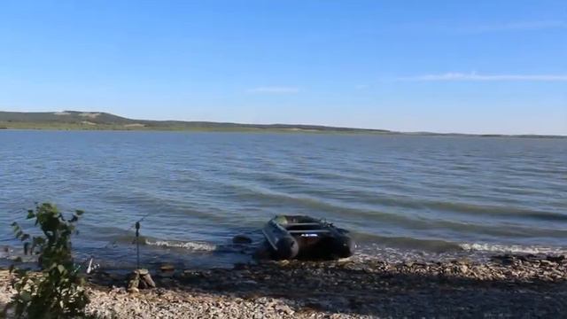 Первый выезд с дочей на рыбалку, на 3 суток. Карп на озере ЖУКЕЙ. Отдых на природе часть 2 смотреть онлайн