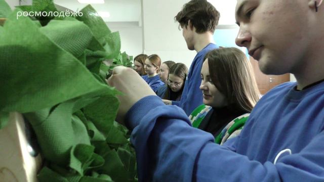 1 мая волонтеры в очередной раз объединились, чтобы помочь нашим Героям в зоне СВО смотреть онлайн