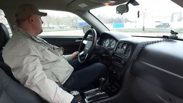 Крайслер 300Ц/Chrysler 300 C, Видеообзор, тест-драйв. Американский броневик бизнес-класса.