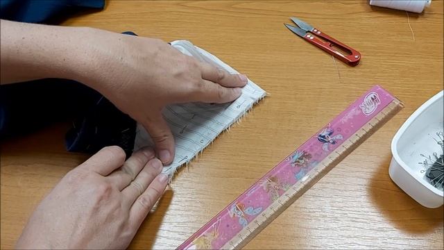 Как укоротить рукава в пиджаке. МК смотреть онлайн