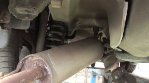 Замена резонатора и глушителя на автомобиле Scoda Octavia.mp4