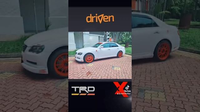 Ranald's White Knight - Mark X Toyota #automobile #toyota #markx смотреть онлайн