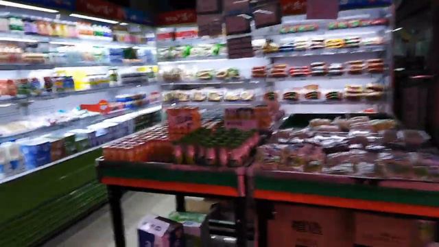 Coronavirus panic-buying in China? A trip to Beijing supermarkets @jonathanlopez.ca смотреть онлайн
