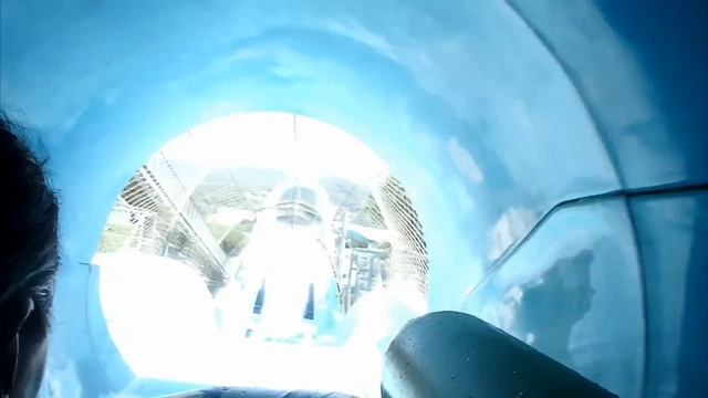 Покатушки в аквапарке Water world Lloret de Mar смотреть онлайн