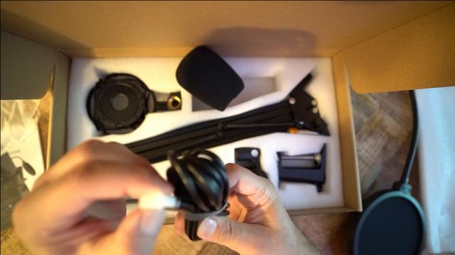 Fifine T669 USB Cardioid Microphone Unboxing смотреть онлайн