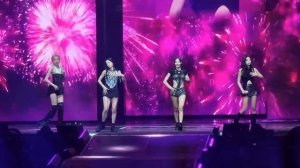 블랙핑크 (BLACKPINK) 'Forever Young' extended stage Born Pink Tour in MELBOURNE full fancam