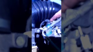 где искать подсос воздуха Ауди 80 Б4. А6С4.