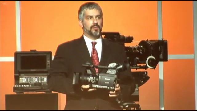 Panasonic to debut new fully solid-state P2 HD Handheld 'AG- смотреть онлайн