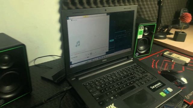 Sejernih Ini Suara Speaker Mackie CR3X смотреть онлайн