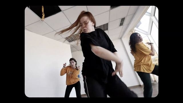 Феодосия. Танцевальная студия GRAD | Мастер Класс от Сони Мисник, г. Краснодар смотреть онлайн
