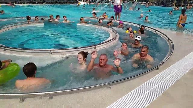 Бассейн VODA Термы в Челябинске смотреть онлайн