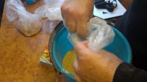 Самодельная прикормка для фидера универсальная.