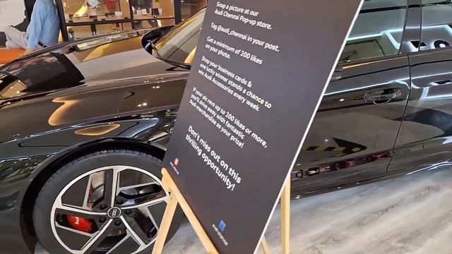 2023 Audi e-tron GT RS + LOVE ACTUALLY - ALL YOU NEED IS LOVE смотреть онлайн