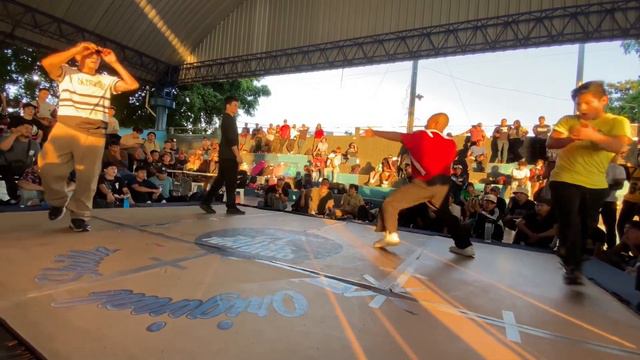 Edu & Edison VS Vega & Mickey /Top8/ORIGINAL SKILLZ 12 ANIVERSARIO #bboy #bboying #bboysbattles смотреть онлайн