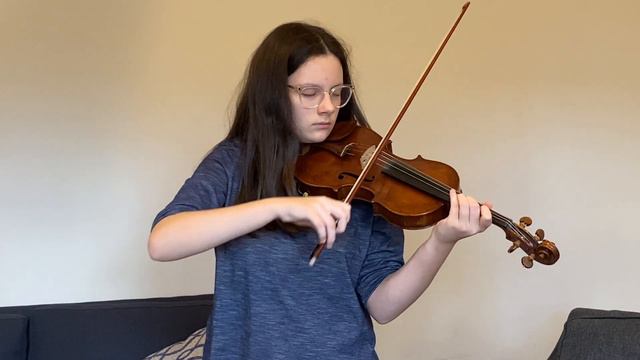 Natalia Biasotto plays Ciaccona (T Vitali) смотреть онлайн