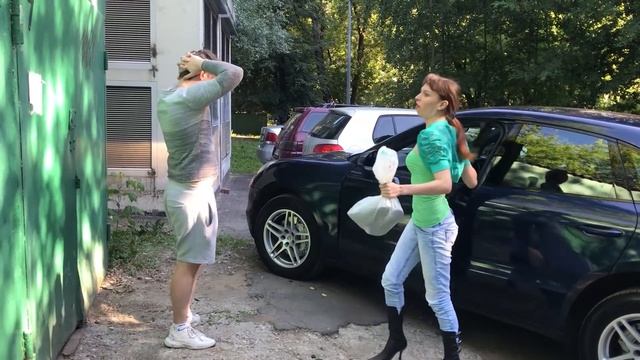 Обзор Porsche macan от твоей одноклассницы Лиды смотреть онлайн