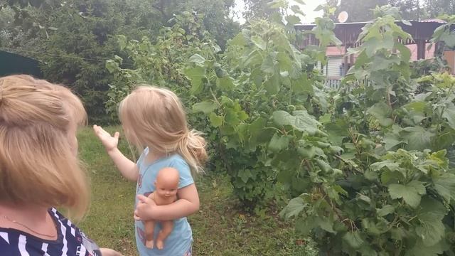 Моя помощница/Пирожки с вишней/Котлеты в духовке смотреть онлайн