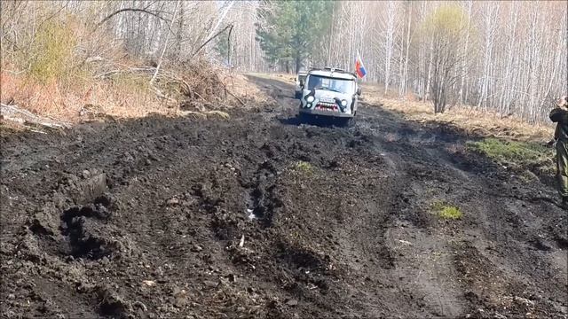 клуб - т34, авто пробег, подборка, деревня девятка, тайга, на джипах, бездорожье УАЗ 452 4x4 смотреть онлайн