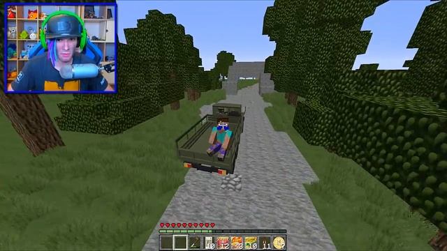 БОМЖА ЗАБРАЛИ В РУССКУЮ АРМИЮ БАНДИТОВ! МАЙНКРАФТ ЖИЗНЬ БОМЖА В РОССИИ смотреть онлайн