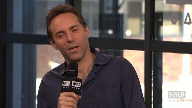 Alessandro Nivola On Researching His Role For "The Wizard of Lies" смотреть онлайн