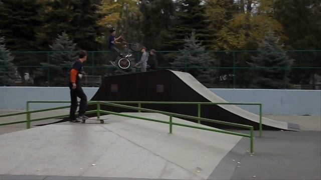 Анапа. Скейт-парк. 11.11.2017г. Anapa. Skate Park. 11.11.2017 G. смотреть онлайн
