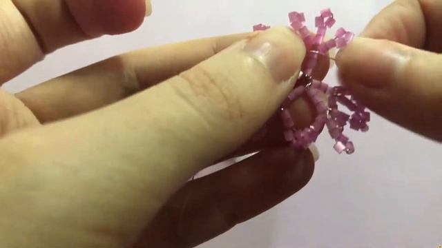 МАСТЕР КЛАСС СЕРЕЖКИ СНЕЖИНКИ смотреть онлайн