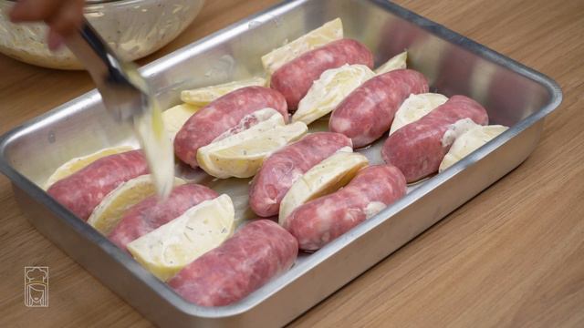VOCÊ PRECISA FAZER LINGUIÇA ASSADA COM BATATAS DESSE JEITO. RECEITA SUPER FÁCIL E DELICIOSA! смотреть онлайн