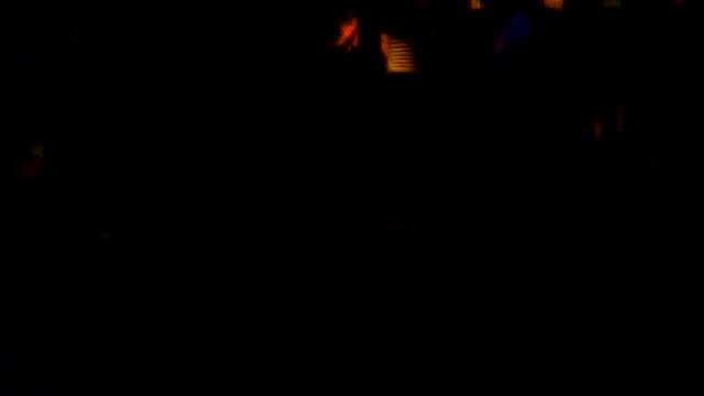 Саша Лупашко танцует медленный танец смотреть онлайн