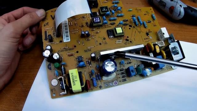 Samsung SCX 3205/3200/1860 не включается. Ремонт. смотреть онлайн