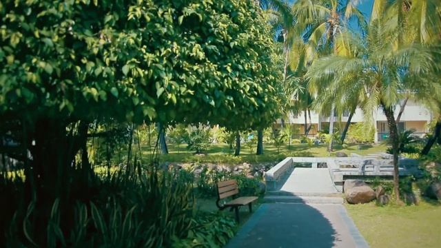 Hainan - Hotel Palm Beach Resort - Хайнань - Отель Палм Бич Резорт (2014) смотреть онлайн