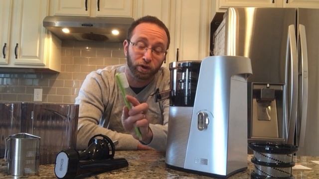SKG A10 Slow Masticating Wide Mouth Juicer Unboxing смотреть онлайн