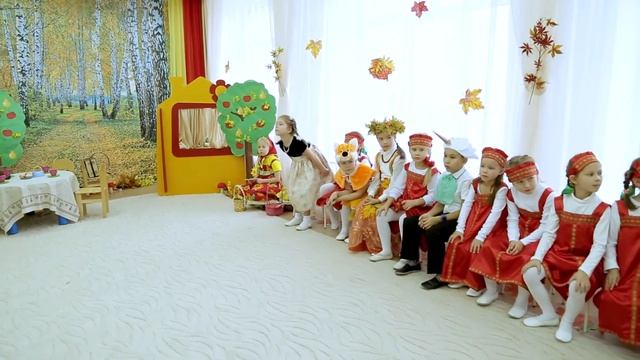 Осенний утренник в детском саду. Фрагмент сказки. смотреть онлайн