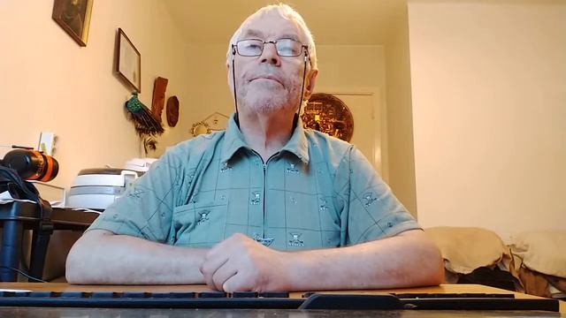 Геннадий Липкин Вьётся вдаль тропа лесная смотреть онлайн