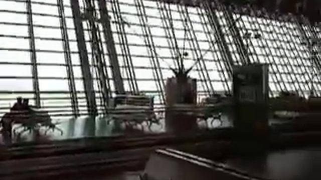 кино Шанхай аэропорт смотреть онлайн