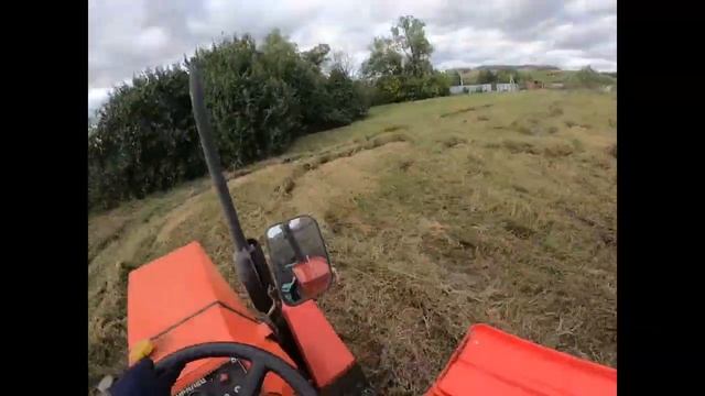 В работе сеноворошилка. смотреть онлайн