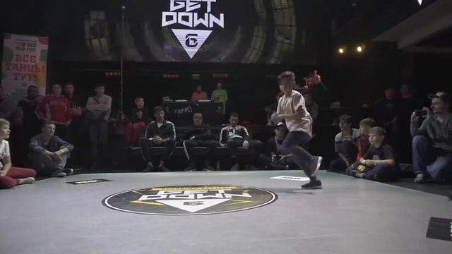 КИМ VS РЕПТИЛИЯ | 1/8 KIDS | GET DOWN 6 смотреть онлайн