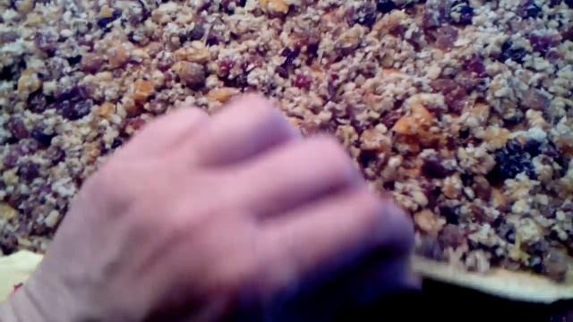 Кранч (рулет из слоеного теста) с сухофруктами, Crunch (roll of puff pastry) with dried fruit смотреть онлайн