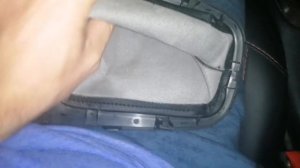 как снять чехол кпп на Nissan Almera N16