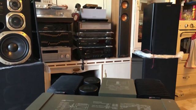 DIATONE DA-P7 // DIATONE DA-A7. Предварительный и усилитель мощности из серии Feature Mitsubishi смотреть онлайн