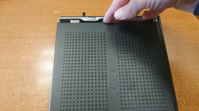 Acer Veriton N4660G Open Chassis смотреть онлайн