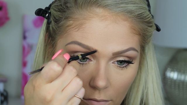EASY DRUGSTORE EYEBROW TUTORIAL смотреть онлайн