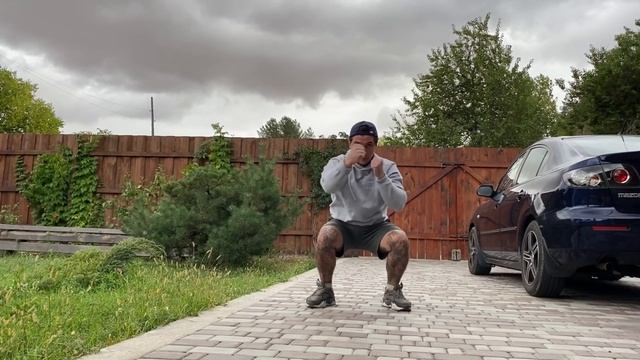 Упражнения для тренировки ног со своим весом. Тренировка на ноги. смотреть онлайн