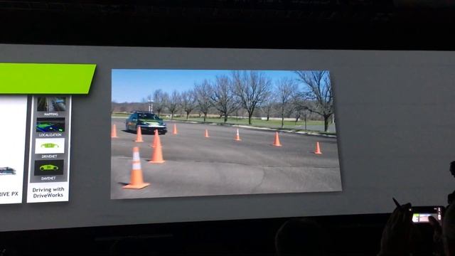 Nvidia以Drive PX 2訓練車輛自動駕駛 смотреть онлайн