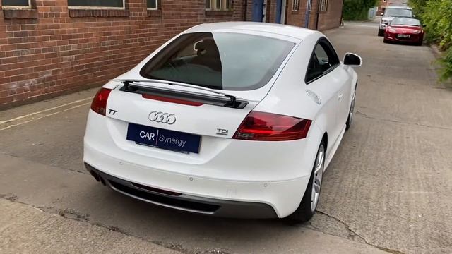Audi TT - White смотреть онлайн