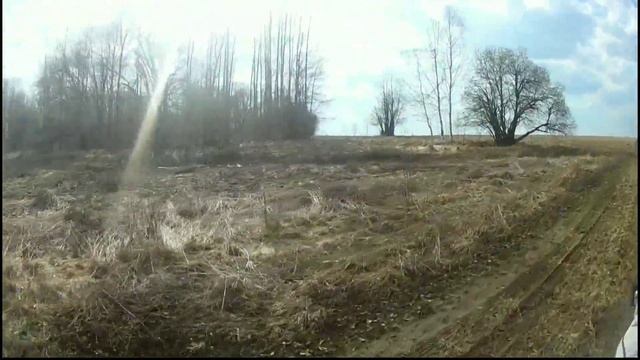 ПОКАТУШКИ НА КВАДРОЦИКЛЕ ПО ДЕРЕВНЕ смотреть онлайн