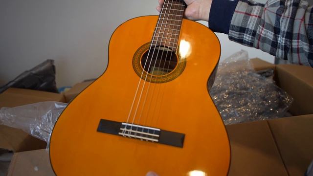 Yamaha CG102 Classical Guitar - First Thoughts смотреть онлайн